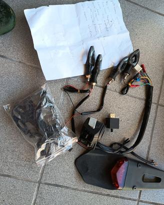 Impianto frecce e luci moto