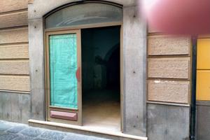 Locale Commerciale Nola Corso T. Vitale