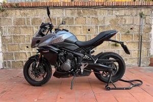 TRIUMPH TIGER SPORT 800