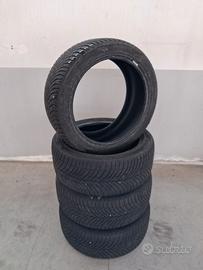 Gomme Pirelli All Season SF3