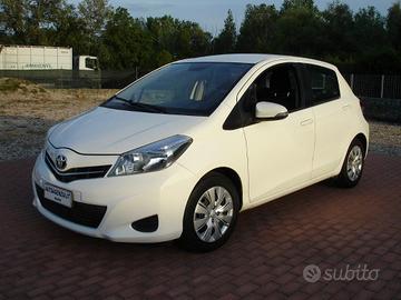 TOYOTA Yaris 1.0 5 porte GPL BASSI COSTI