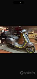 vespa elettrica primavera.