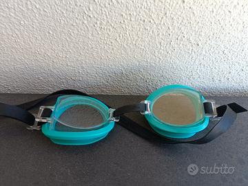 occhiali piscina