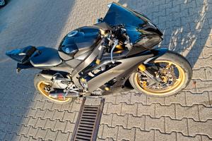 yamaha r6 2010 