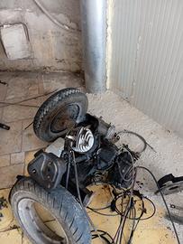 motore completo ape 50 due fari