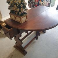 Tavolo consolle in legno pieghevole stile fratino 