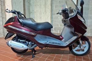 Scooter Piaggio X8