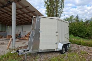 Trailer Cavalli