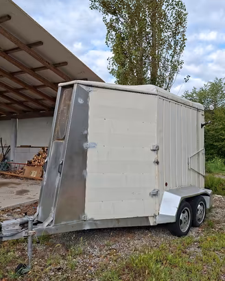 Trailer Cavalli