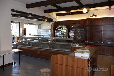 Rif.1004| negozio rivergaro