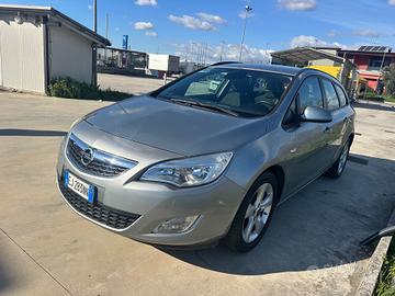 Opel Astra 1.7 CDTI 125CV