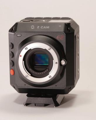 Z CAM E2 4K+Samyang 7.5mm+2 batterie Sony