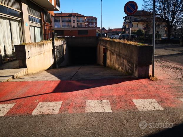 Garage - Box in Ciriè (TO)