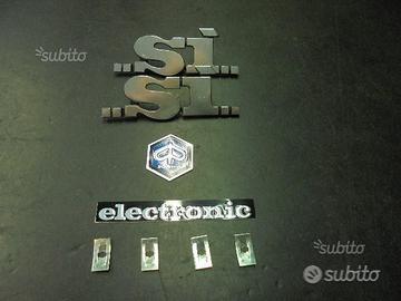 Kit targhette adesivi piaggio si