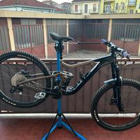 Giant Reign 2 2023 29”