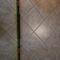 Manubri da palestra con barra di collegamento