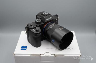 Sony A7RII (42.4 MP) - Solo 20k scatti + Zeiss Lox