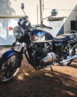Triumph Bonneville SE 2009 – 22.000 KM