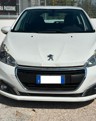 Peugeot 208 1.5 BlueHDi 75CV Allure