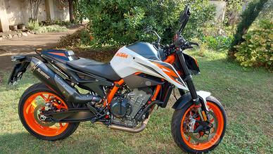 KTM 890 Duke R - KIT TECH PACK- AKRAPOVICH - 2021