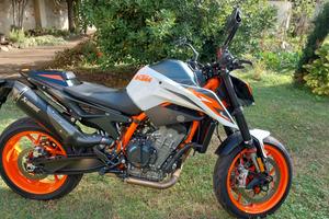 KTM 890 Duke R - KIT TECH PACK- AKRAPOVICH - 2021