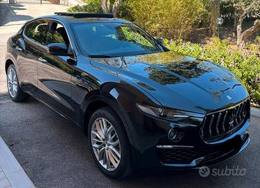 Cerchi originali maserati 20 modello Alloy