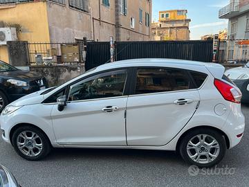 Ford Fiesta Titanium