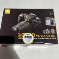 Fotocamera nikon kit D7500 con AF-S 18-140 nuova