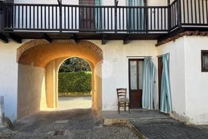 CASA SEMINDIPENDENTE A LESSONA