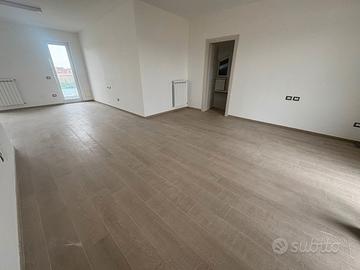 Ufficio 4camere+3acc Rif FL254