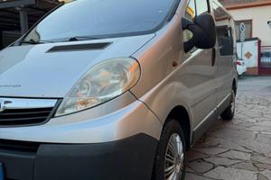 Opel Vivaro 9 posti
