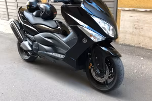 Yamaha TMax 500
