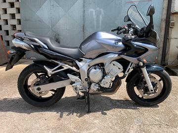 Yamaha FZ6 Fazer