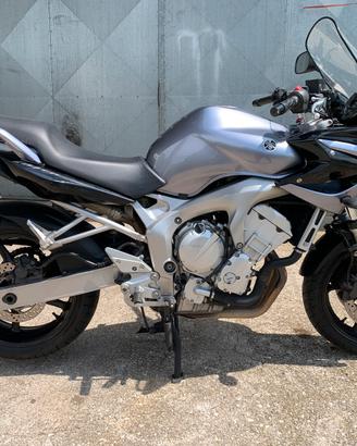 Yamaha FZ6 Fazer