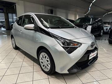 TOYOTA Aygo Connect 1.0 IVA ESPOSTA UNICO PROPRI