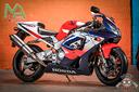honda-cbr-900-rr-fireblade