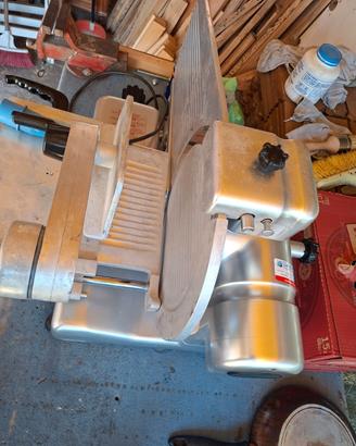 Affettatrice Professionale 