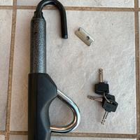 Bloccasterzo auto nuovo