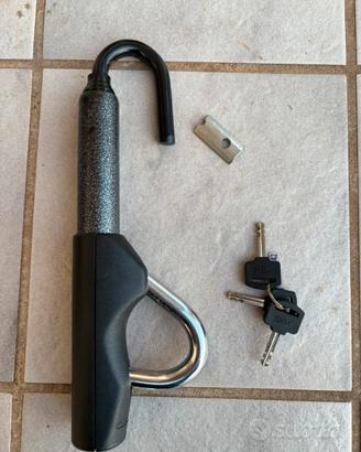 Bloccasterzo auto nuovo