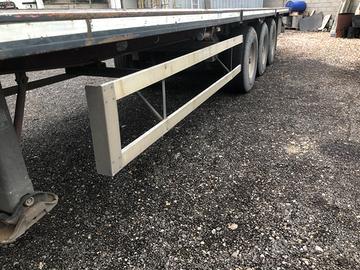 Semirimorchio Cardi 13,60 pianale