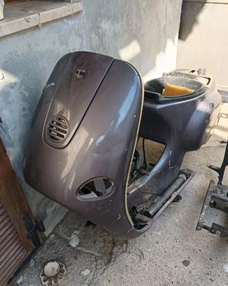 Telaio Vespa ET2 con Impianto elettrico 