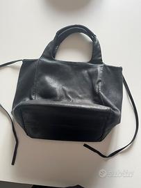 Borsa PRADA pelle blu notte