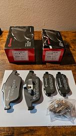 Kit Pastiglie Freno Brembo Nuove P68041 e P68047  