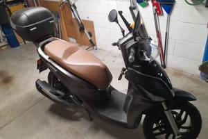 Kymco people S