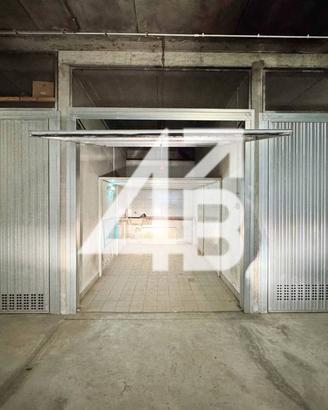Box / Garage di 14 m² a Trieste