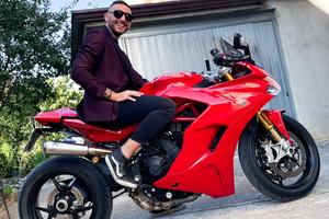 DUCATI SUPERSPORT 939 S – AKRAPOVIČ