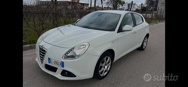 Alfa Giulietta 1.4 Turbo GPL 120Cv Anno 2012