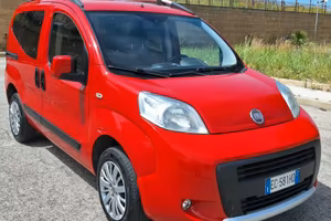 Fiat Qubo 1.3 MJT 75 CV Trekking