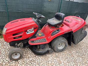 Smembro trattorino tagliaerba, pezzi solo singoli.