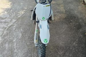 moto da cross ycf